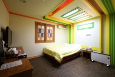 마산 민들레, 마산·진해, 경남 - 여기어때 특가