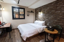 호텔 꿀밤스테이, 사천·남해·진주·하동, 경상 - 여기어때 특가