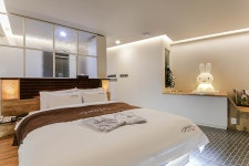 유동 거기조아 드라이브인 무인텔, 북구·챔피언스필드·광주역·전남대학교, 광주 - 여기어때 특가