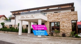 Hotel Yarus Plus, 블레조이, 루마니아 - 여기어때 특가