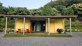 프라이빗한 테라스가 있는 모듈러 주택 | 영월 소소한 산골스테이 7호, 강원 - 여기어때 특가