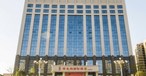 2025 신양 HeJiaAn YiShuGuan 근처 호텔,숙소 베스트 10