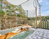 화이트 앤 우드톤의 감성 프라이빗 럭셔리 풀빌라 | 사색공간, 경상 - 여기어때 특가