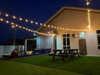 반다르 키잘의 프라이빗 하우스 (300m², 침실 4개, 프라이빗 욕실 2개), 케마만 지구, 말레이시아 - 여기어때 특가