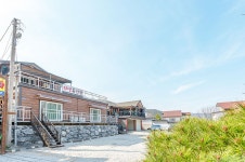 괴산 자연휴산장펜션, 단양·충주·제천·괴산, 충북 - 여기어때 특가