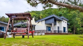 산과 호수가 함께하는 숙소 | 문경용연빌리지B, 경상 - 여기어때 특가