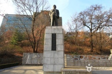 일성이준열사동상 | 여기유 일성이준열사동상