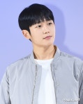 정해인 '훈훈한 동안 미남'[엑's HD포토] 정해인 '훈훈한 동안 미남'[엑's HD포토]