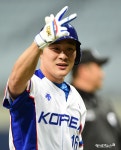 김하성 '3루타 날렸어요'[포토] 김하성 '3루타 날렸어요'[포토]