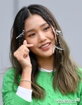 오마이걸 미미, 손에 마약 성분?…잔향 세게 남는다 오마이걸 미미, 손에 마약 성분?…&quot;잔향 세게 남는다&quot; 