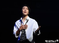 음문석 '어린 시절을 회상하며'[엑's HD포토] 음문석 '어린 시절을 회상하며'[엑's HD포토]