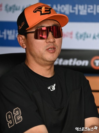 최원호 감독 '타선의 변화가'[포토]