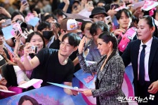 아메리카 페레라 