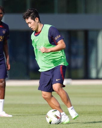 이강인 조기 합류+네이마르 '뚱뚱'+음바페 '여행 중'…PSG 시즌 첫... 합류+네이마르 '뚱뚱'+음바페 '여행 중'…PSG 시즌 첫 훈련 '3인 3색...