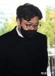 첫 피의자 조사 출석한 더기버스 안성일 대표[포토]