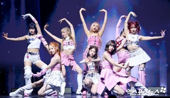 유니스 '자신감 넘치는 데뷔 무대'[엑's HD포토]