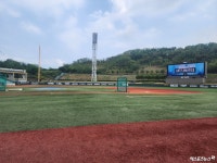 이제 여름에는 죽어도 안 잡을 것…찜통더위+인조잔디 구장, 폭염 취소는 당연했다 [울산 현장] &quot;이제 여름에는 죽어도 안 잡을 것... 