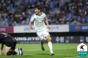 '강등 위기' 전북, 잔류 보인다!…티아고-전진우 연속골→이랜드 원정 2-1 승리 [현장리뷰]