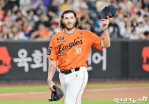 혈투 1-0 승리 [대전:스코어] 폰세 나왔는데 한화 11이닝 0득점…'충격의 6연패' 수렁→'에레디아 결승타' SSG, 연장 혈투... 