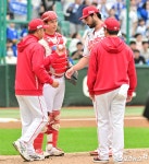 11승 외인 투수 무너졌다…SSG 화이트, 삼성 상대 2이닝 3실점 충격 부진 [준PO1] '11승 외인 투수 무너졌다'…SSG 화이트... 