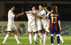 북한 화력 무섭다…수원FC, 내고향에 0-3 완패→역사적인 클럽간 첫 대결서 北 웃었다