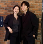 천우희, 의리도 남달라…'13년 절친' 이주승 위해 달려왔다 '감동' [해시태그] 천우희, 의리도 남달라…'13년 절친' 이주승 위해 달려왔다 '감동... 