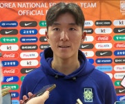 황인범, '황희찬·김민재와 동반 은퇴설' 부인했지만…