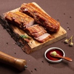 참나무로 훈연한 훈제 통삼겹 500g | 훈제삼겹살 | 세인아이앤씨 - 예스24