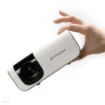 [트리아이나] 미니 빔 프로젝터 (LP9/캠핑/휴대용/120인치 대화면/유선 미러링/HD급 고해상도) | 슈리엘 - 예스24