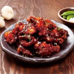 [삼대가족발]20년 비법! 쫄깃한 매운족발 300g | 족발 | 농업회사법인 주식회사 사그담 - 예스24