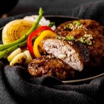법인동호한돈 | 국내산 한돈 얼리지않은 톰슨 궁중생떡갈비 320g | 국내산돈까스 | 농업회사법인 주식회사 사그담 - 예스24 국내산 한돈 얼리지않은 톰슨...
