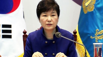 윤석열 대통령, 대통령 탄핵 찬성…미국 중계 속 시민들의 대응