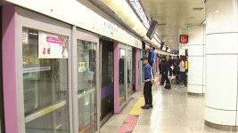 [사회]김포공항역 스크린도어 사망사고 27초 미스터리 | YTN 김포공항역 스크린도어 사망사고 27초 미스터리