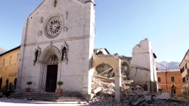 [국제]이탈리아 또 규모 6.5 강진...36년 만에 최대 규모 | YTN 이탈리아 또 규모 6.5 강진...36년 만에 최대 규모