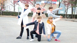 [가요][★영상] 아스트로 별 어떻게 만드는 거였지?…헤매는 모습도 귀여워 (뮤직뱅크 출근길) | YTN [★영상] 아스트로 별... 