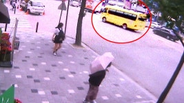 [전국]어린이집 버스 인도 덮쳐...2명 사망·10명 부상 | YTN 어린이집 버스 인도 덮쳐...2명 사망·10명 부상