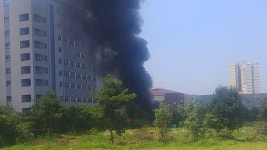 [전국]공주대 천안캠퍼스 인근 조립식 건물에서 불 | YTN 공주대 천안캠퍼스 인근 조립식 건물에서 불