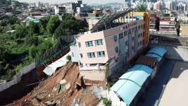 [사회]막을 수 있었던 사고?...상도동 유치원 붕괴 사고 | YTN 막을 수 있었던 사고?...상도동 유치원 붕괴 사고