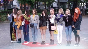 [음악] 프로미스나인 ‘뮤직뱅크 왔습니다~’ (뮤직뱅크 출근길)  프로미스나인 ‘뮤직뱅크 왔습니다~’ (뮤직뱅크 출근길)