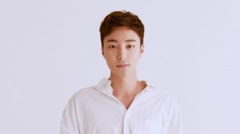 [가요][Y이슈] 로이킴, 기습 입국→오늘(10일) 경찰 출석…포토라인 설까 | YTN [Y이슈] 로이킴, 기습 입국→오늘(10일) 경찰 출석…포토라인 설까