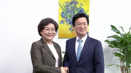 [전국][대전/대덕] 대전시장, 지역 인재 채용 의무화 법안 요청 | YTN [대전/대덕] 대전시장, 지역 인재 채용 의무화 법안 요청