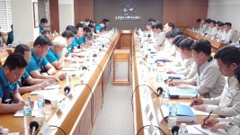[전국]현대차 노사, 8년 만에 무분규 잠정 합의 | YTN 현대차 노사, 8년 만에 무분규 잠정 합의