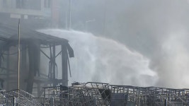[전국]충주 화학 공장 불 12시간 만에 진화...1명 실종·8명 부상 | YTN 충주 화학 공장 불 12시간 만에 진화...1명 실종·8명 부상