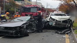 [전국]대구 효신네거리 9중 추돌...2명 중상 | YTN 대구 효신네거리 9중 추돌...2명 중상