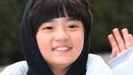 [방송][Y터뷰②] 동백꽃 필구 김강훈 아이린 닮은 ♥여자친구에 먼저 고백 | YTN [Y터뷰②] 동백꽃 필구 김강훈 아이린 닮은 ♥여자친구... 