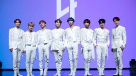 [가요]한번 돌아보게 하는 매력 엘라스트, 향기돌의 데뷔길(종합) | YTN 한번 돌아보게 하는 매력 엘라스트, 향기돌의 데뷔길(종합)