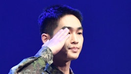 [가요]샤이니 온유, 부대복귀 없이 20일 전역…코로나19 여파 | YTN 샤이니 온유, 부대복귀 없이 20일 전역…코로나19 여파