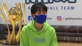 [스포츠]기적의 우승 일군 35살 맏언니...투혼과 눈물의 '라스트 댄스' | YTN 기적의 우승 일군 35살 맏언니...투혼과 눈물의 '라스트 댄스'
