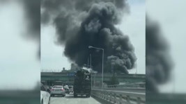 [전국]대전 자동차공업사 화재로 검은 연기 치솟아 | YTN 대전 자동차공업사 화재로 검은 연기 치솟아