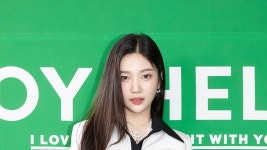 [가요]기쁨(JOY) 주는 노래 조이의 리메이크가 전하는 안녕(종합) | YTN 기쁨(JOY) 주는 노래 조이의 리메이크가 전하는 안녕(종합)